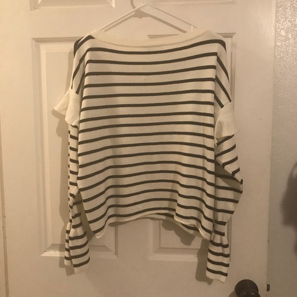 Zara sweater - Picture 6 of 6